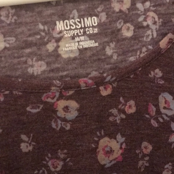 Floral print kind of cropped top - Picture 3 of 3