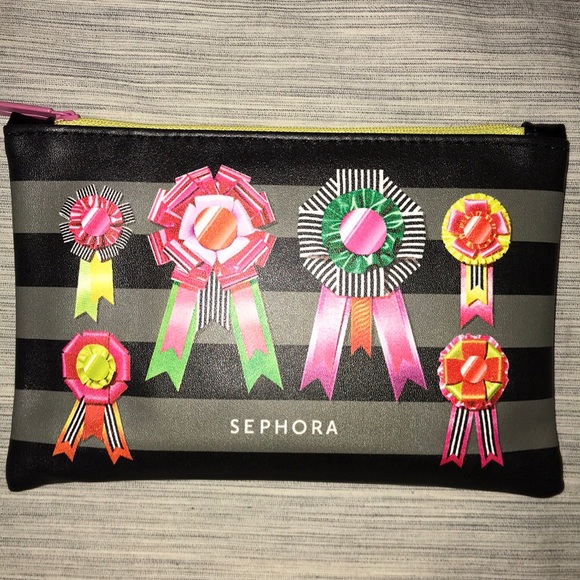 Sephora Deluxe 9 Samples + Festive Beauty Bag - Picture 2 of 7
