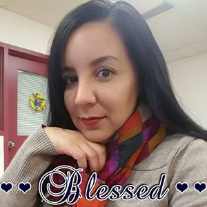 Meet your Posher, Juliette