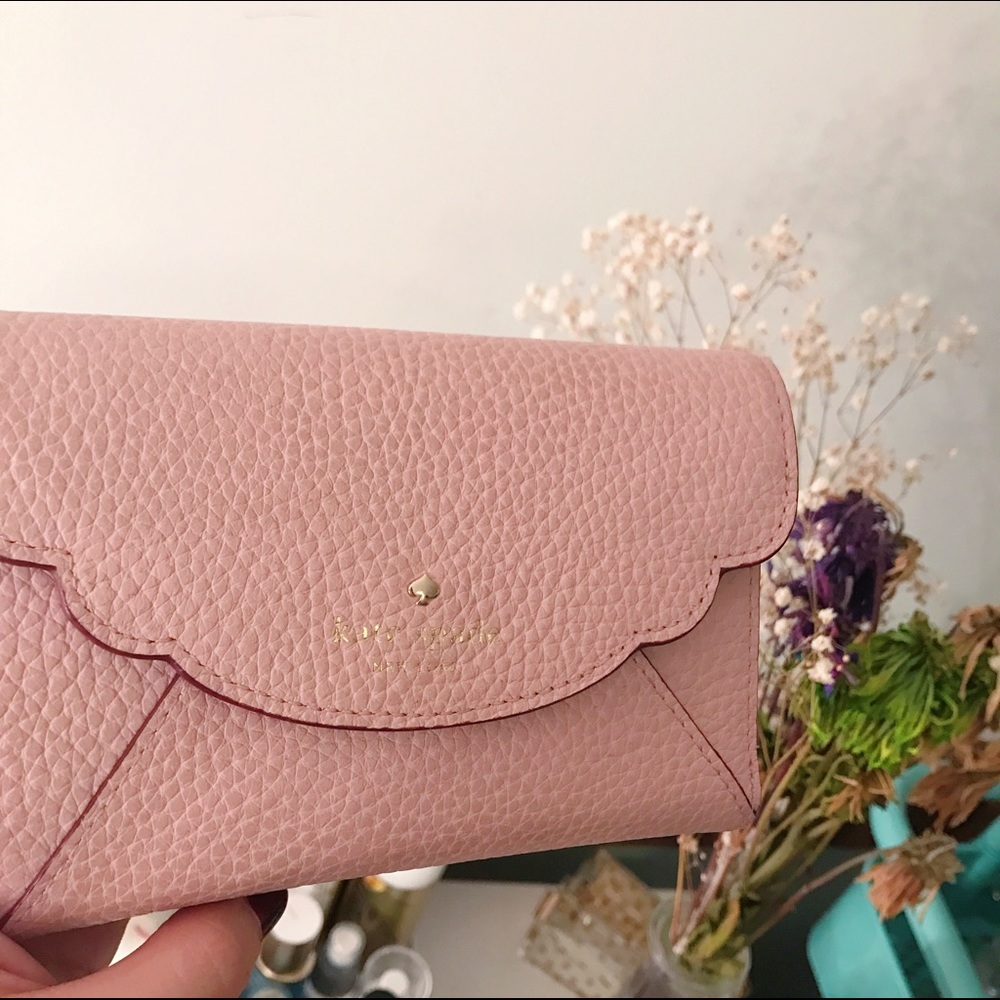 Kate spade pink wallet