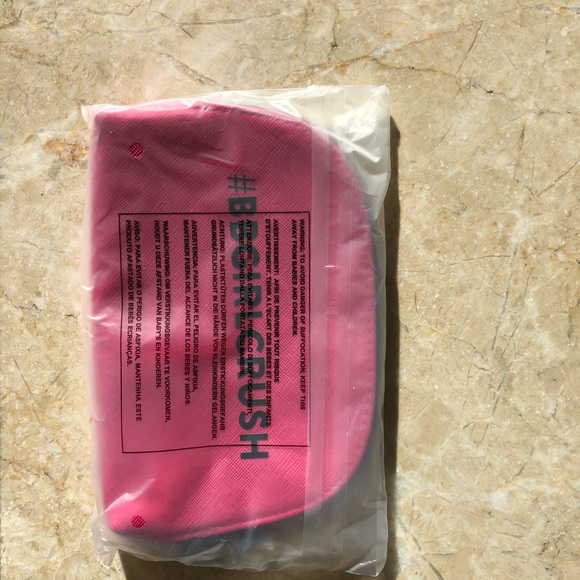 Bobbi Brown Small Cosmetics Case - Picture 2 of 2