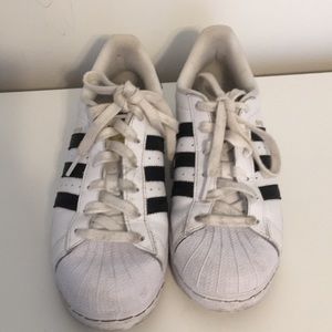 Adidas Superstars size men’s 4 1/2