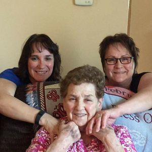 Meet your Posher, Marie