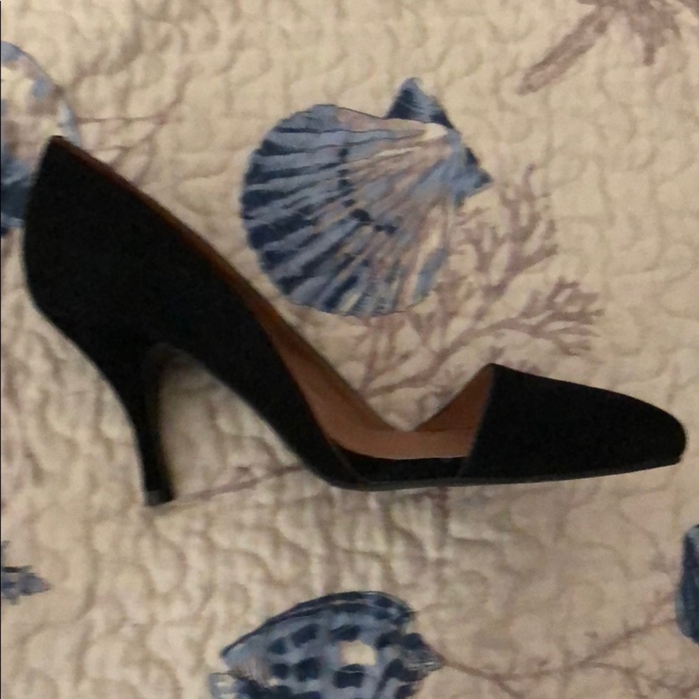 Free people black suede heels