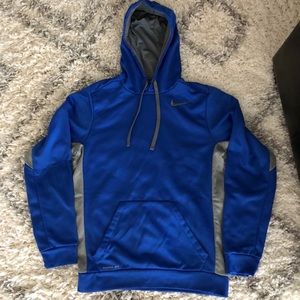 Nike men's Therma fit hooded sweatshirt
