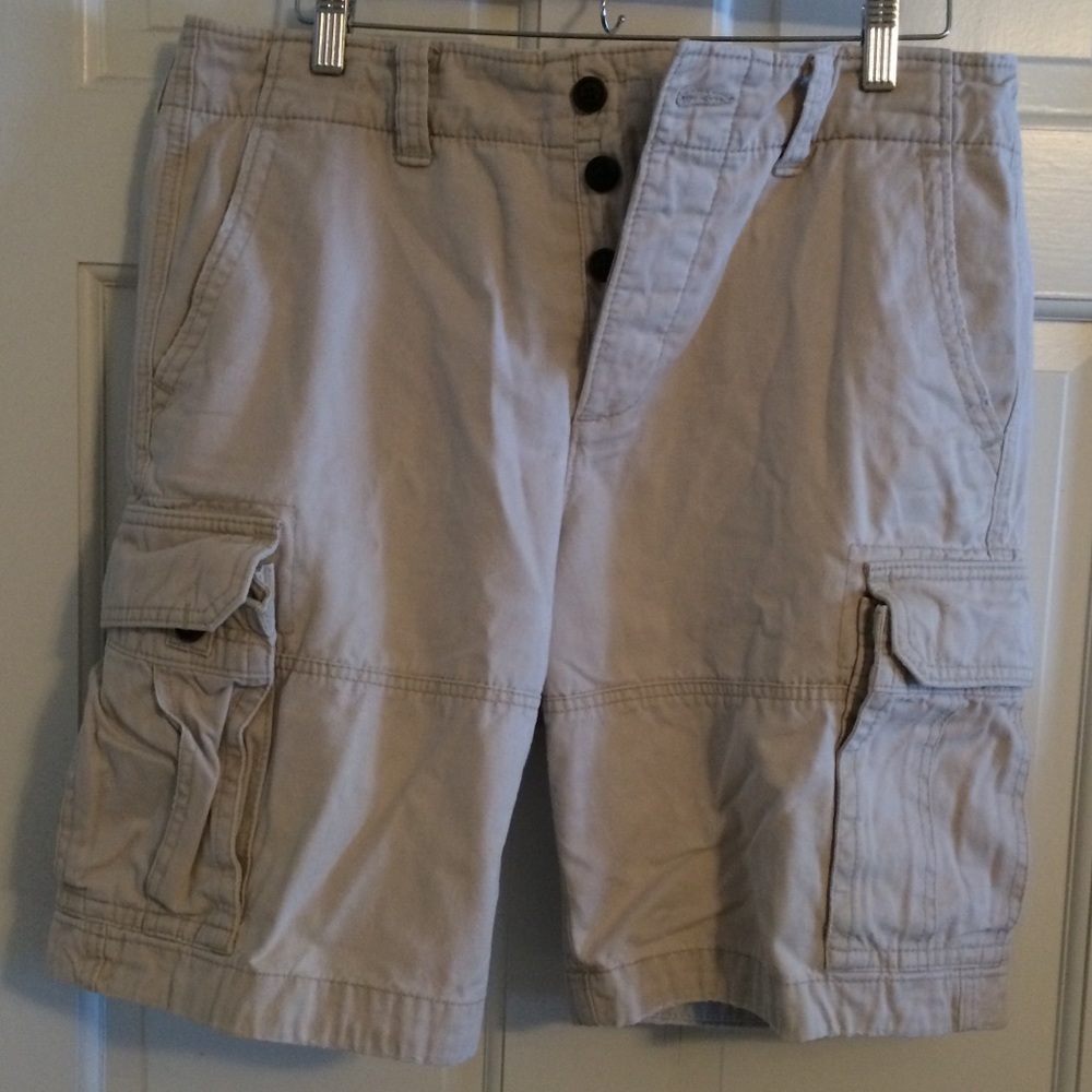 Men’s Anf Abercrombie khaki buttonfly shorts