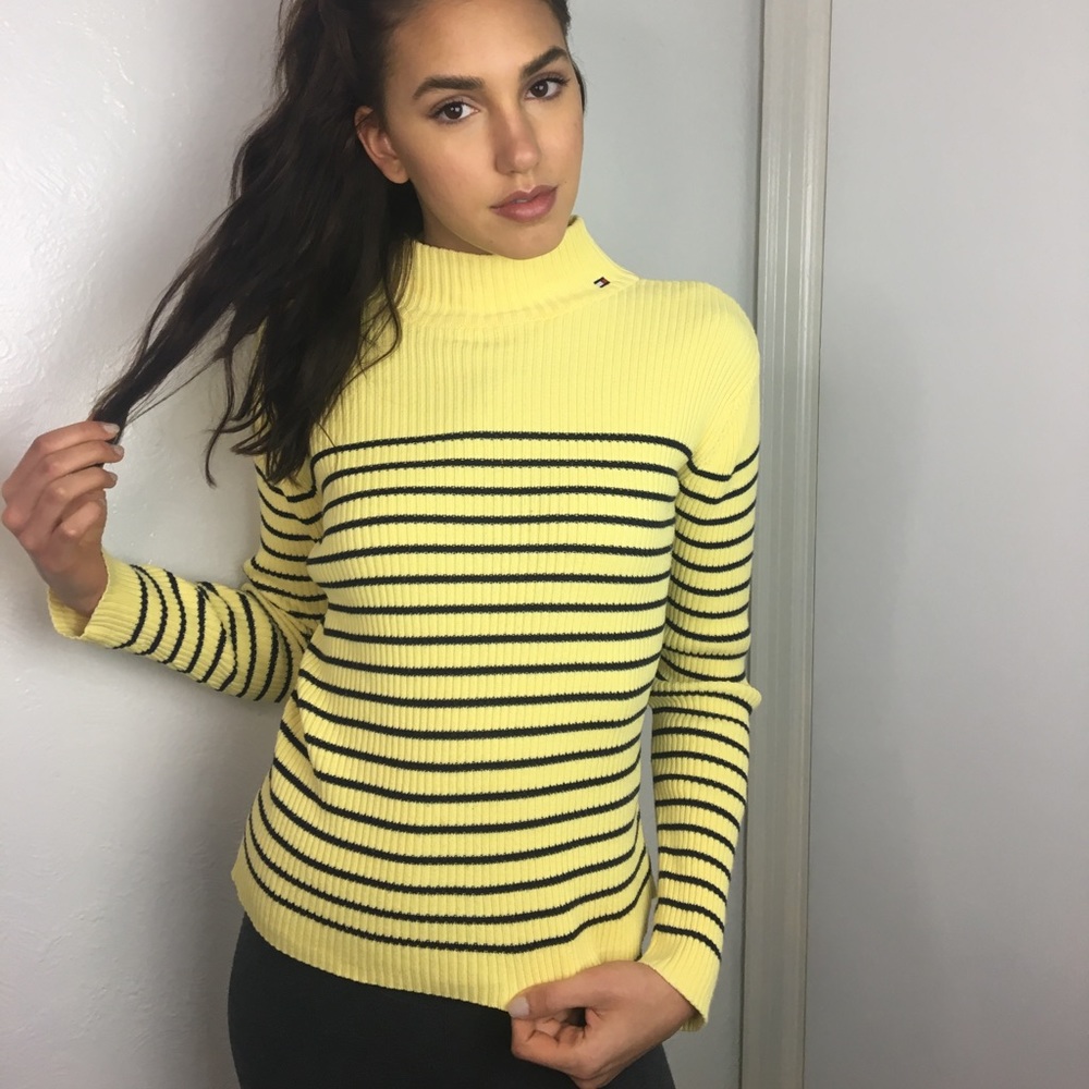 Tommy Hilfiger sweater