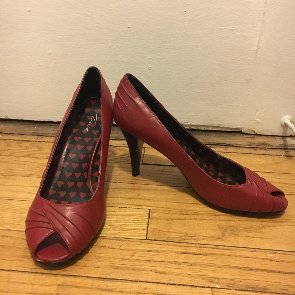 Vintage Torrid kitten heels