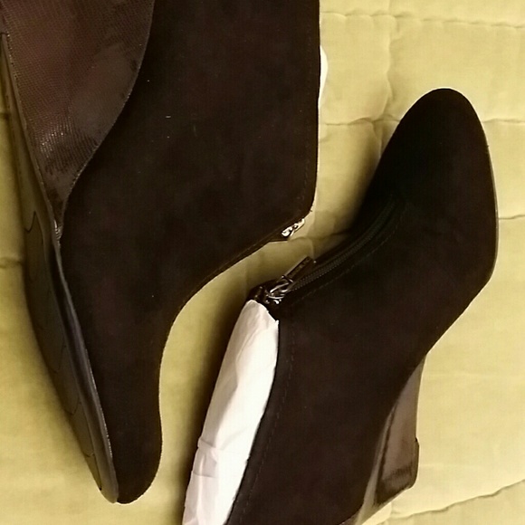 Shoe bootie wedge Bandolino - Picture 3 of 7