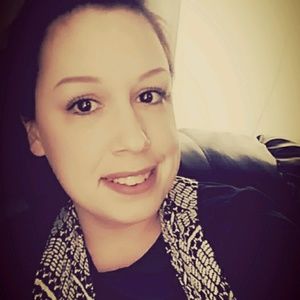 Meet your Posher, Abbi