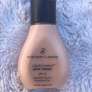 Pack of 2 NWT VINCENT LONGO DEWY FINISH FOUNDATION