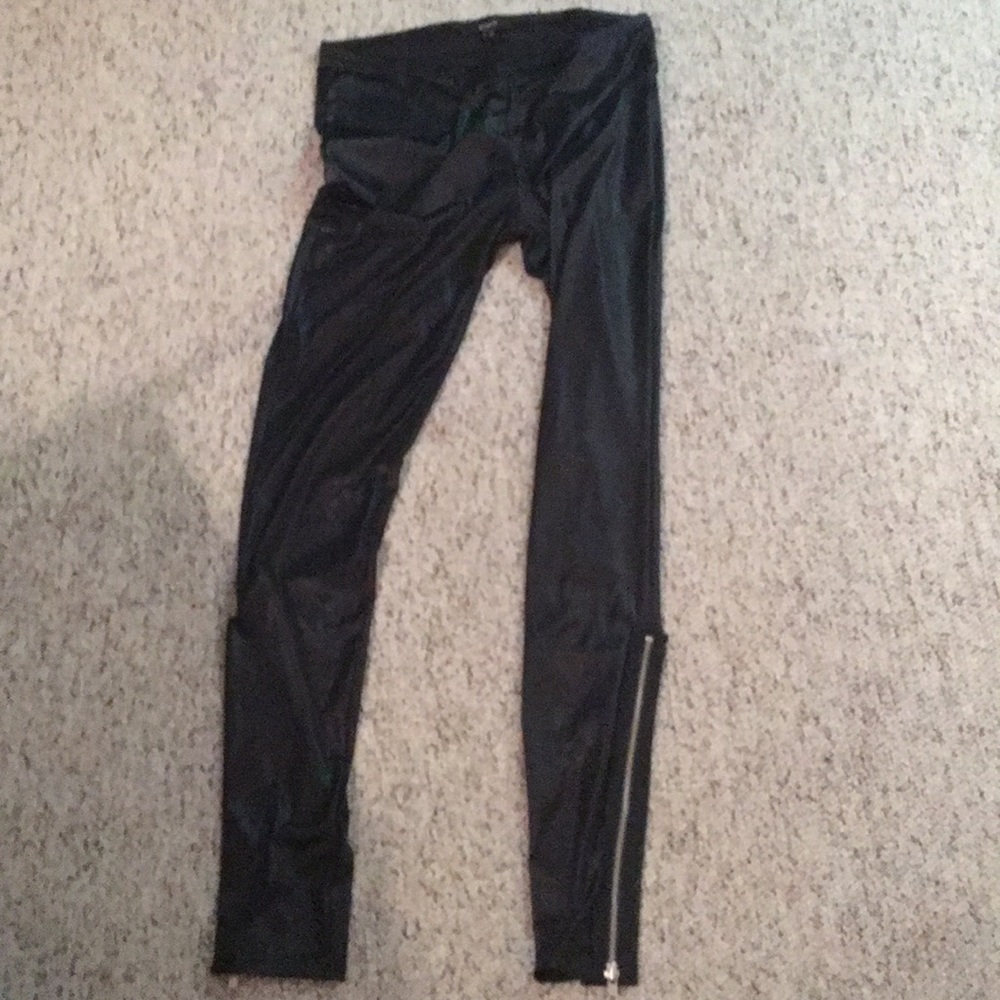 Faux leather tights with zipper sides