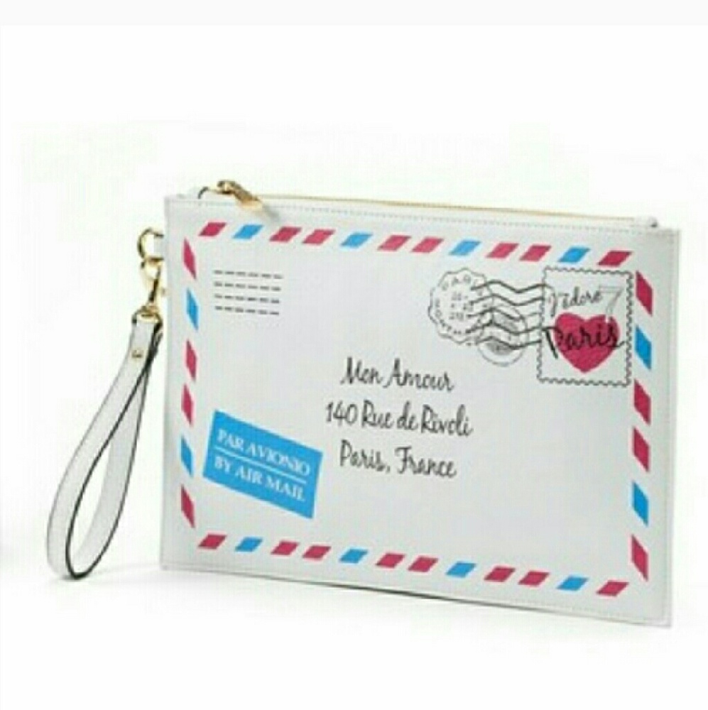 NWT Apt. 9 Luna Travel Wristlet