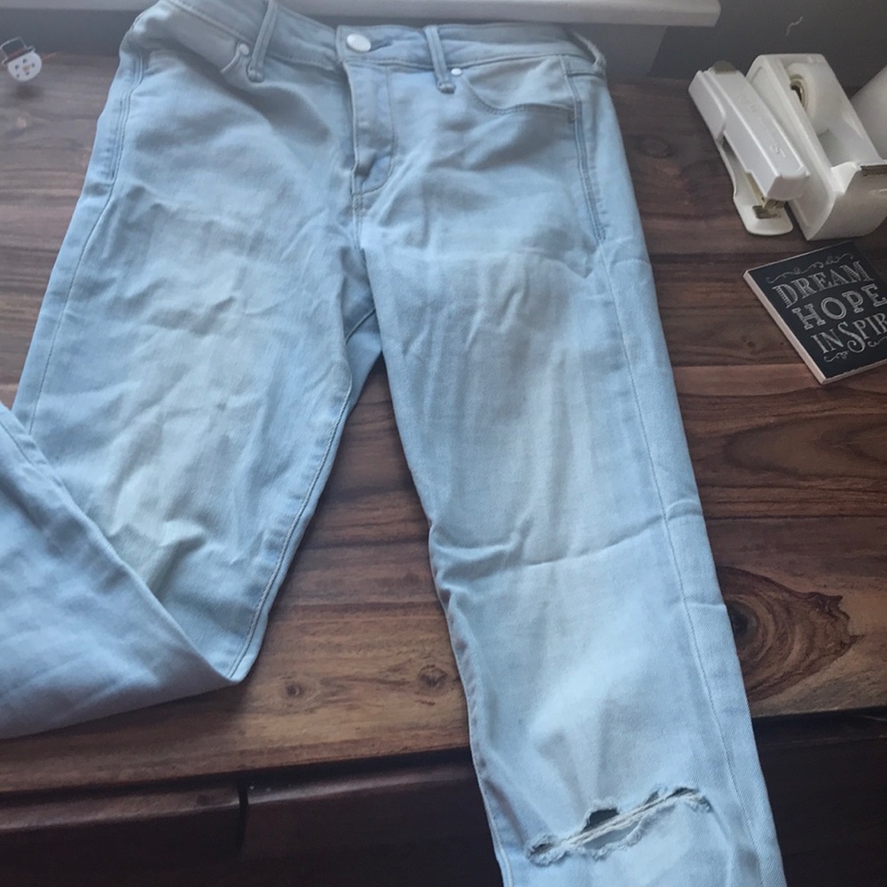 Abercrombie and fitch super skinny ripped jeans