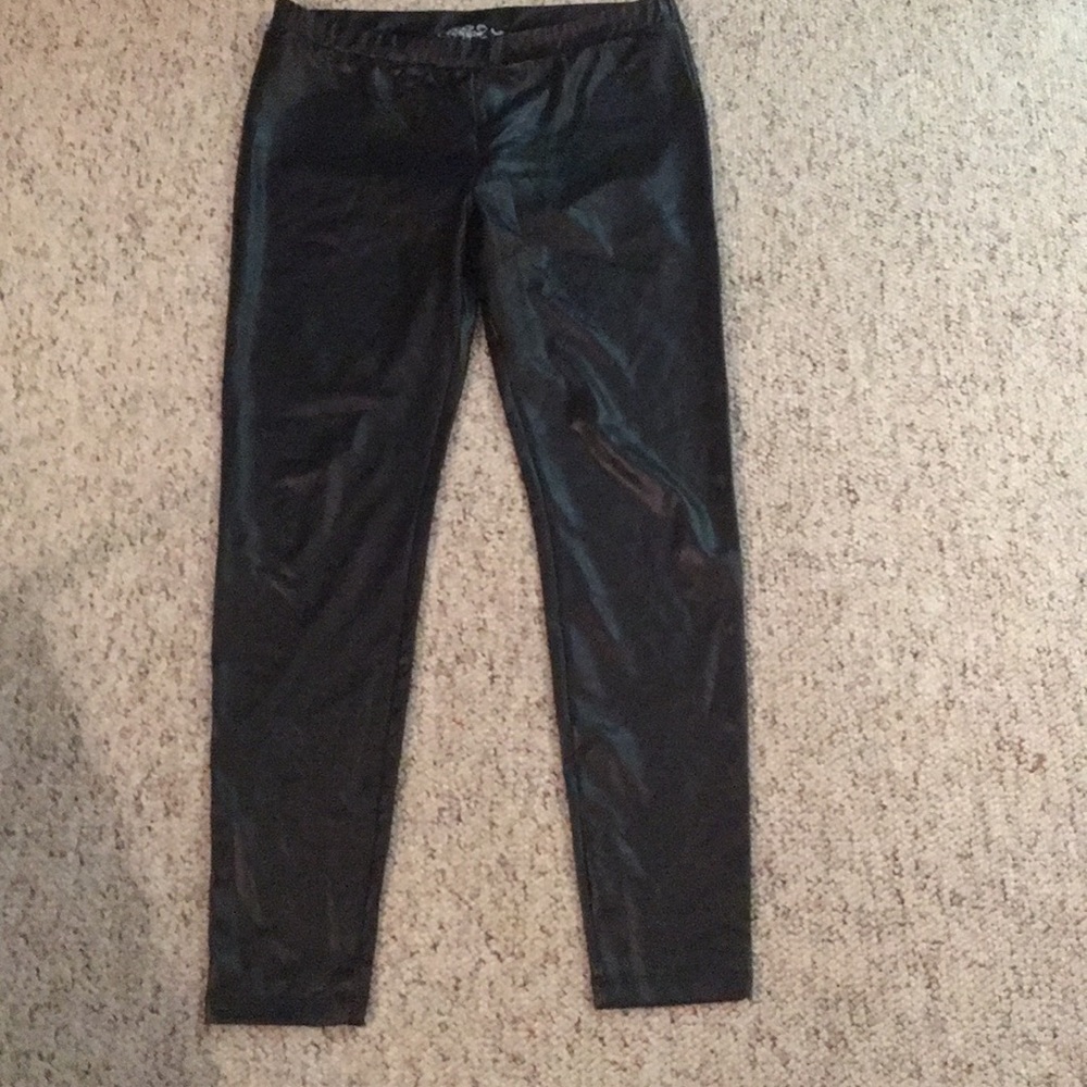 Faux leather leggings