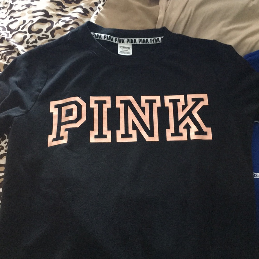 Great Condition! Rose Gold/Black Pink Long Sleeve