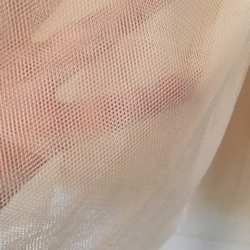 Perfect holiday tulle skirt - Picture 2 of 4