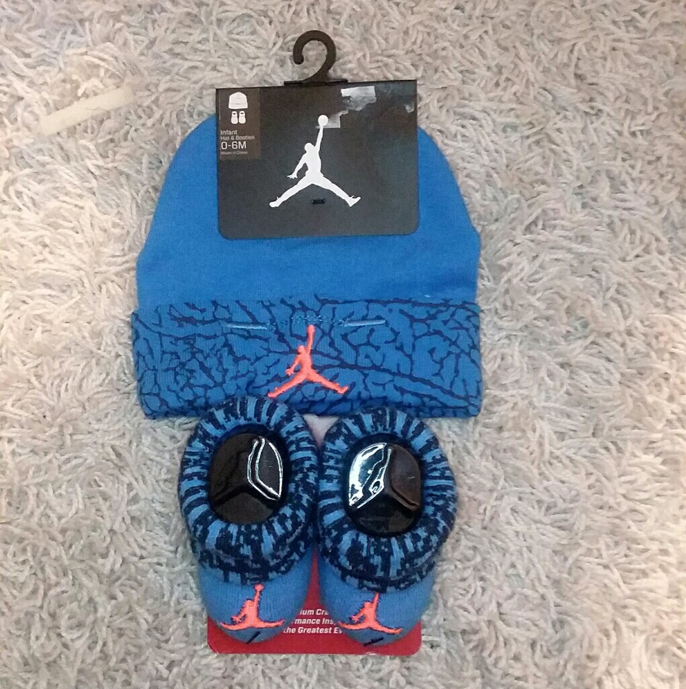 Infant Hat and Bootie set