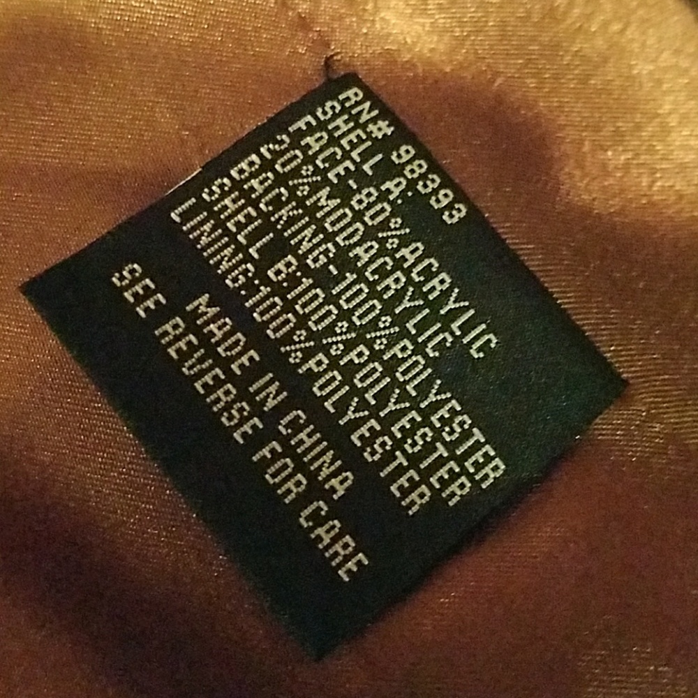 Vest - Picture 8 of 8