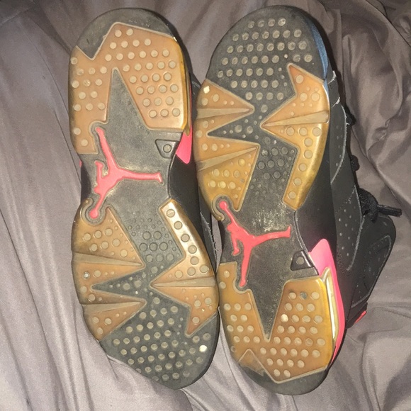 Retro Jordan 6 - Picture 2 of 3