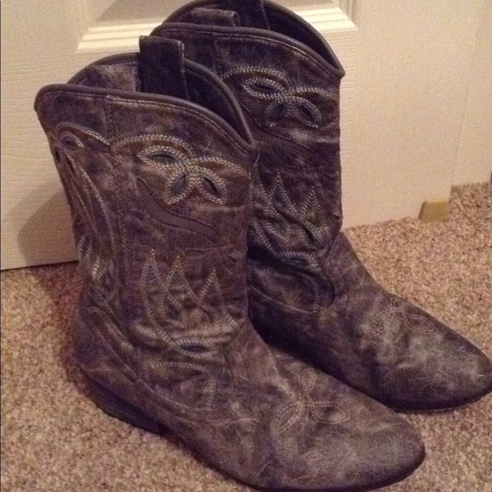 •ONE DAY SALE• Loretta Cowboy Boots