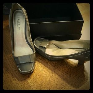 Reaction Kenneth Cole Square toe grey patent heels