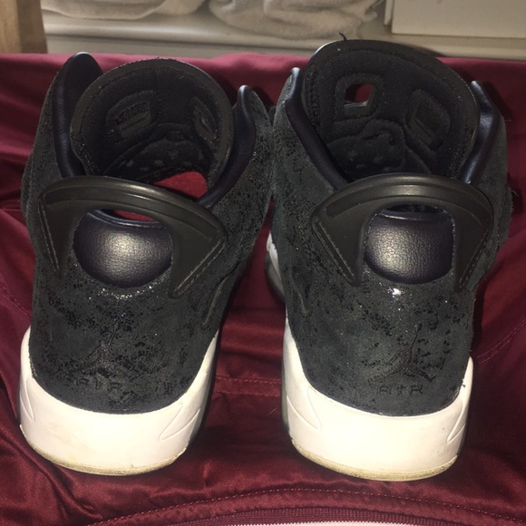 Jordan 6 - Picture 2 of 3