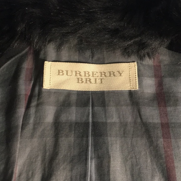 💯 Authentic Burberry Black Leather Jacket W/Fur - Picture 7 of 8
