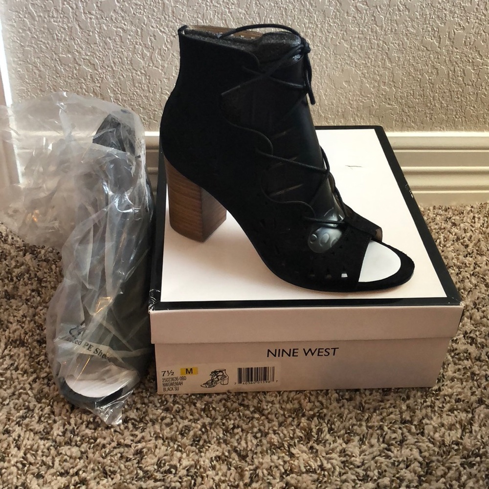 Women's Gweniah Suede Dress Sandal