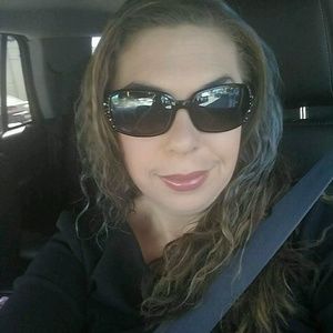 Meet your Posher, Tamara