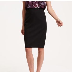 Ann Taylor Loft black seamed scuba pencil skirt!