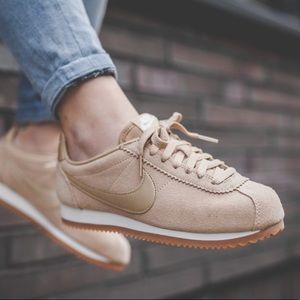 nike cortez suede mushroom