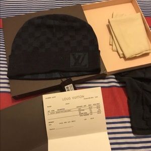 LOUIS VUITTON BEANIE