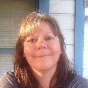 Meet your Posher, Carolyn