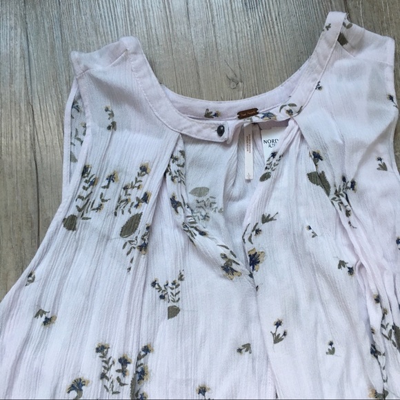 ❌SOLD❌ NWT Free People Flowy Shirt - Picture 3 of 8