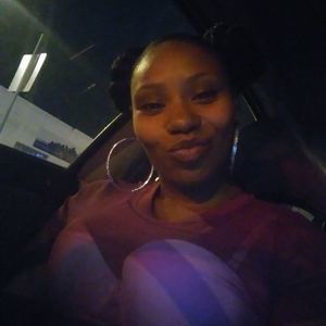 Meet your Posher, Sabrina