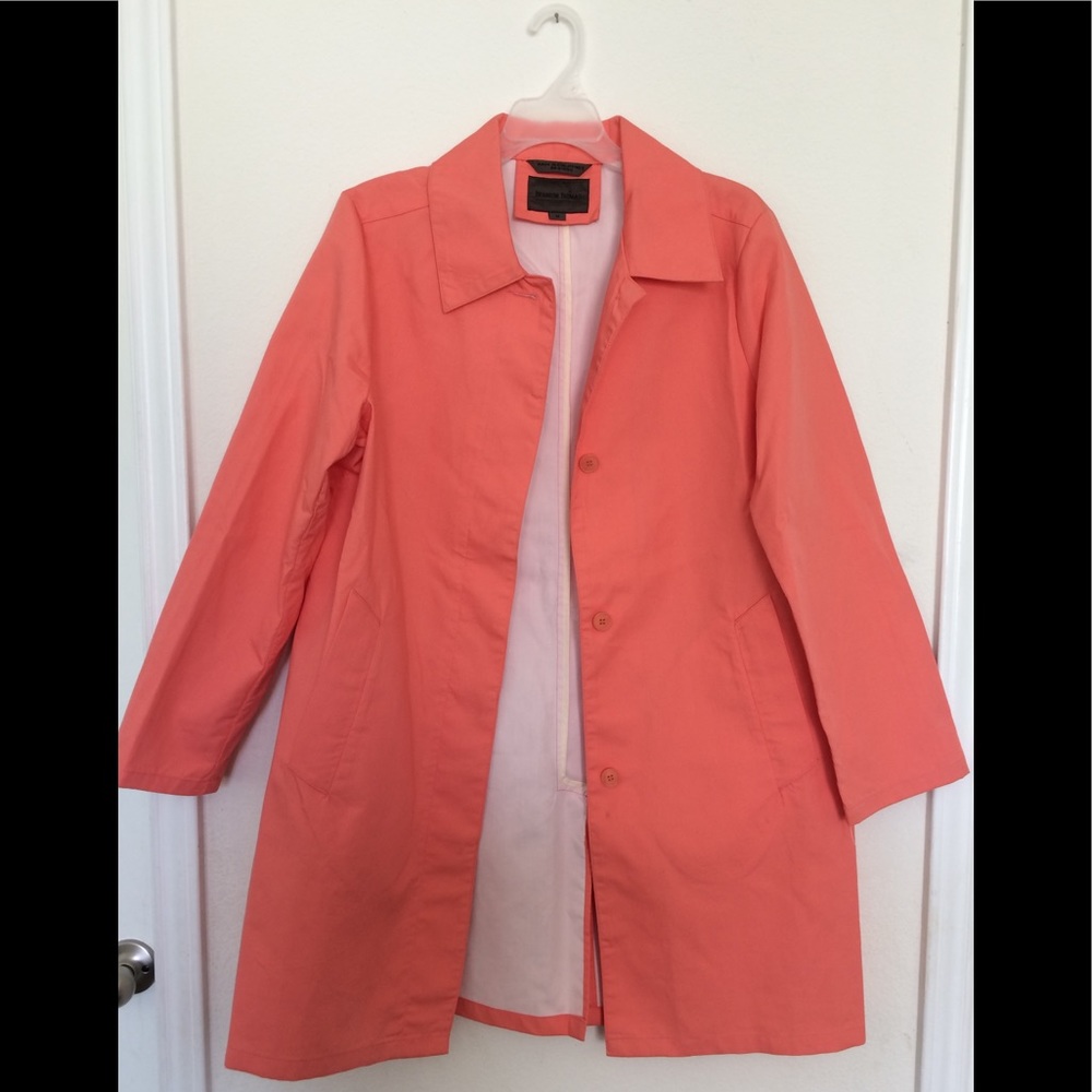 🍁 Coral Lab Coat Size M NWOT