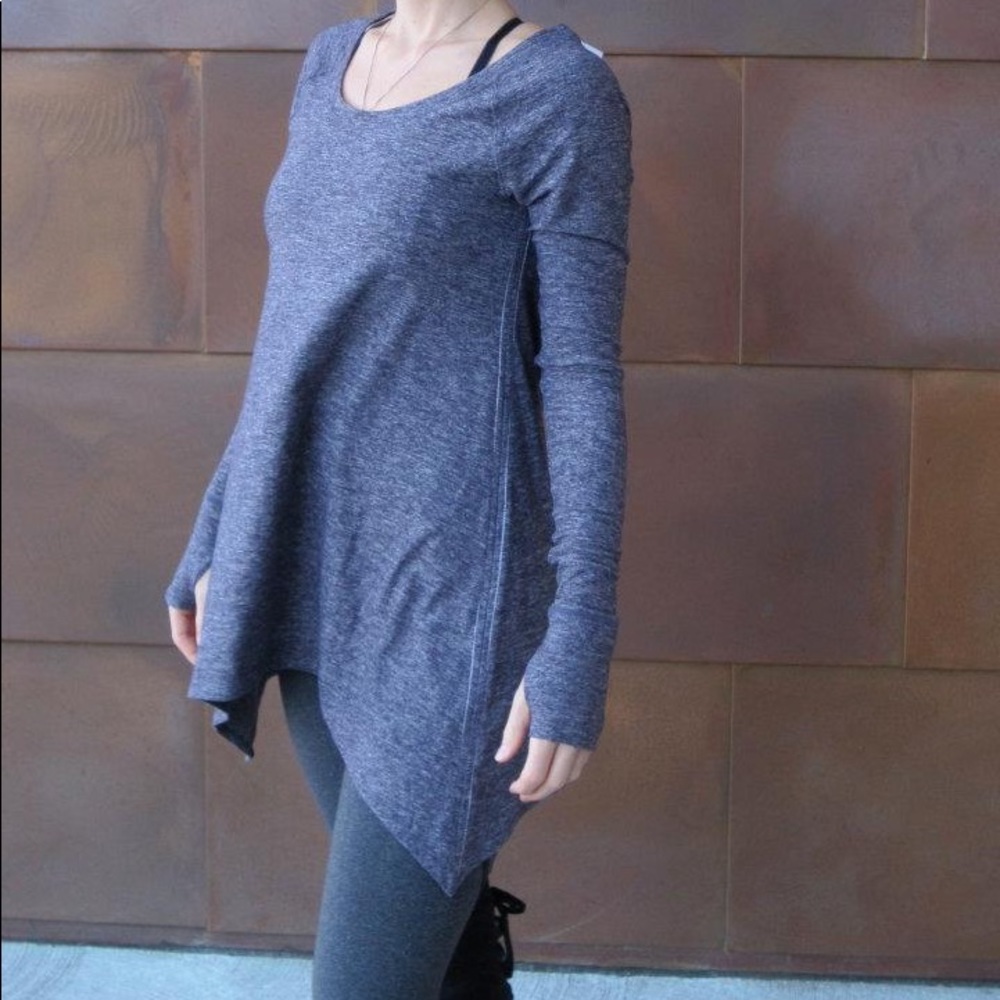 EUC Lululemon Rehearsal Long Sleeve Shirt Purple