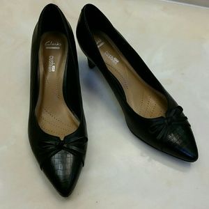 Ckark's Leather Pumps 7.5
