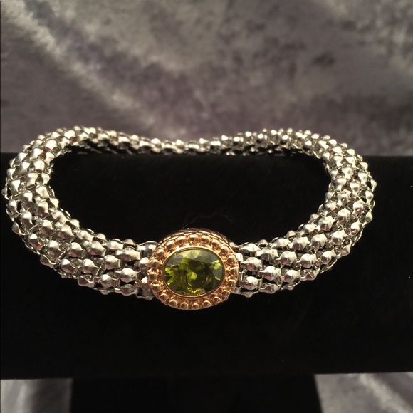Gorgeous 14K silver bracelet Peridot Clasp - Picture 2 of 5