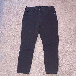 Black Skinny Jeans