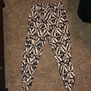 Size medium joggers