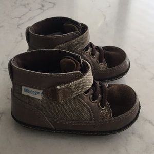 Baby boy Robeez suede and fabric boot