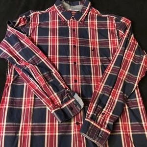 Mens blue/red plaid button up shirt