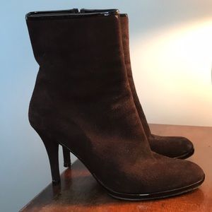 Brown suede Stuart weitzman zippered booties 7.5