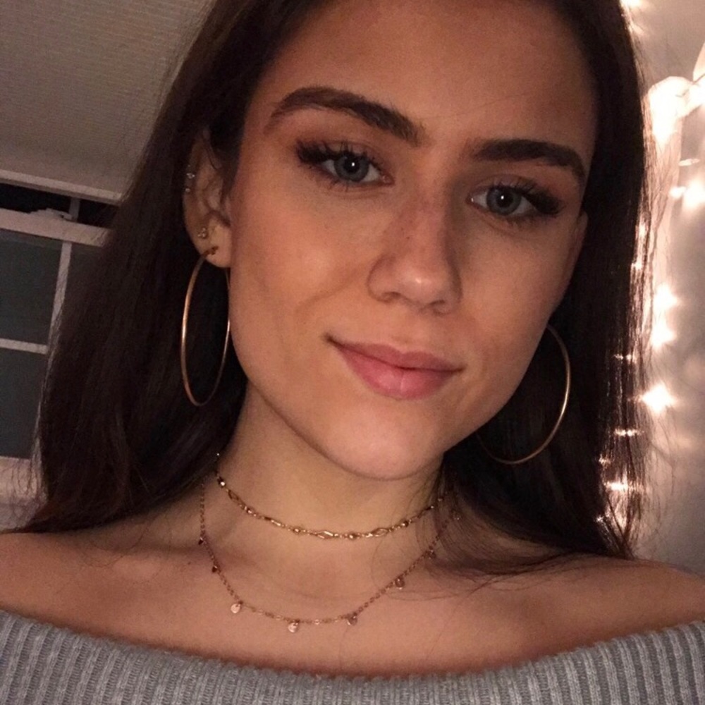 Meet your Posher, Lauren