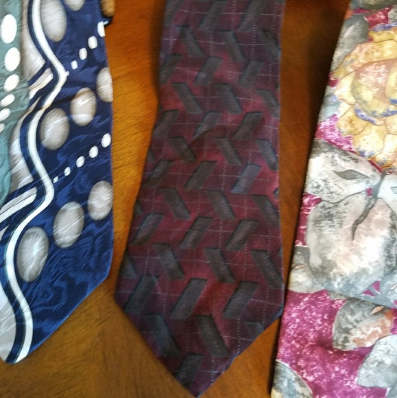 Ties - Picture 5 of 7