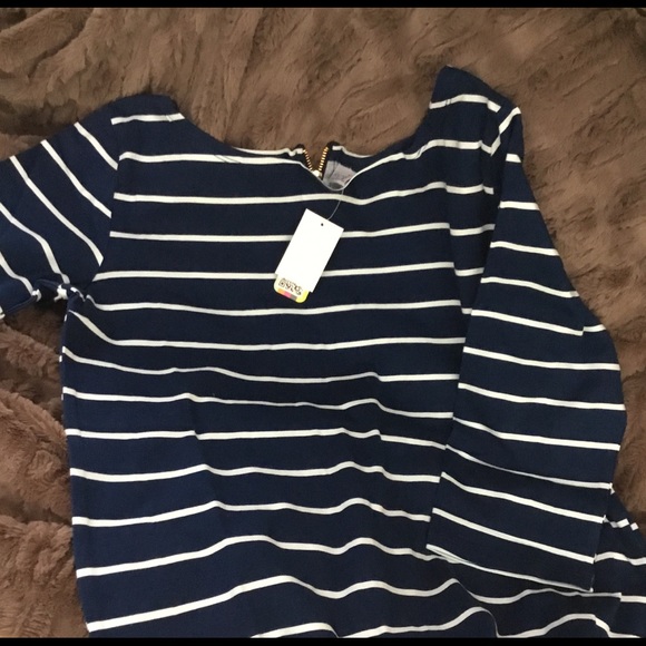 Navy Comfortable Jersey Shirt Sz Sm & M - Picture 2 of 5