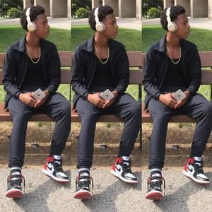 Meet your Posher, Malik