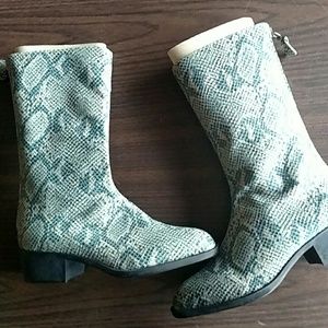 Anne Klein II Printed Python Boots Size 6.5M